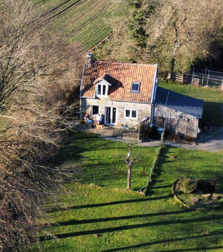 Ferme De Noyes Cottage Sourdeval Eksteriør bilde